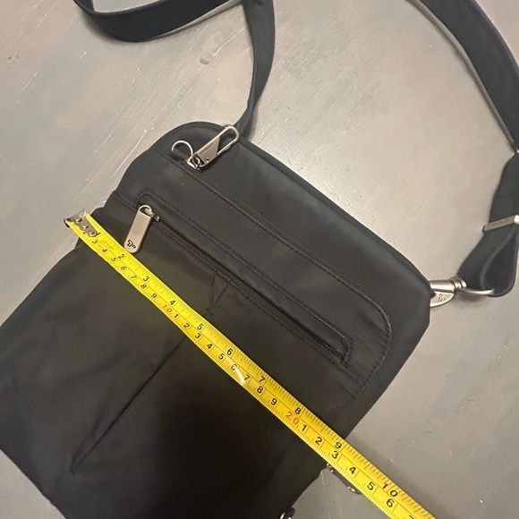 Travelon crossbody⭐️ - Picture 6 of 6